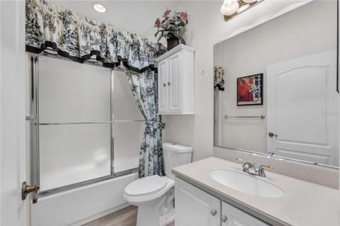 2451 Sifield Greens Way, Sun City Center FL - photo 16 of 32