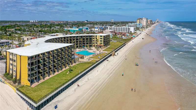 0 bedroom Condo - Hotel at 2301 S Atlantic Avenue #126, Hawaiian Inn Lc, Daytona Beach — photo 1