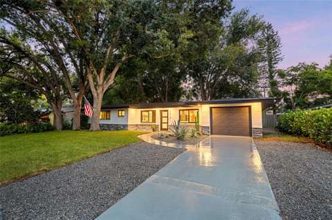 2410 Valencia Drive, home for sale in Sarasota 34239