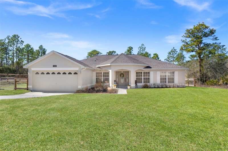 3 bedroom Single Family Residence at 15335 Fleetwood Road, Royal Highlands, Weeki Wachee — photo 1