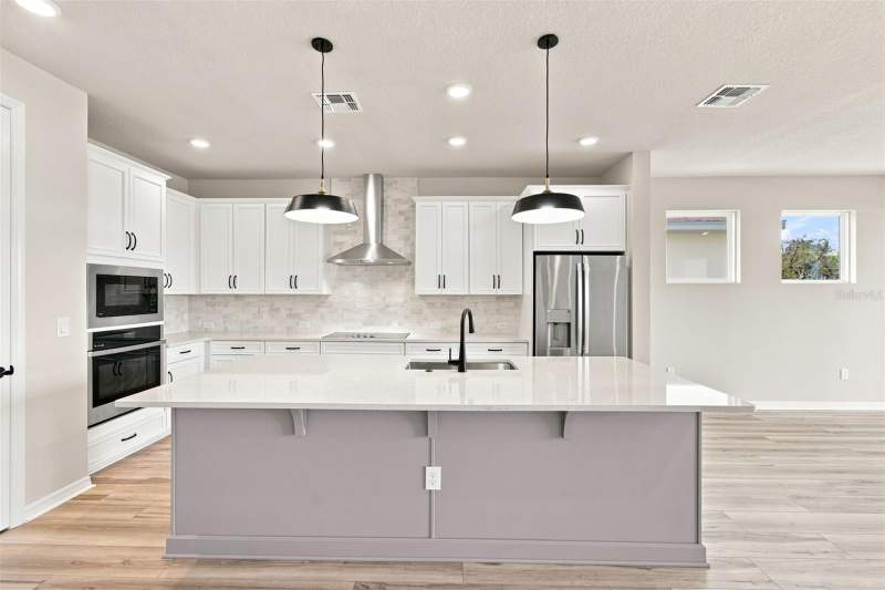 4 bedroom Single Family Residence at 5027 Orinoco Lane, Lakeside At Satilla, St Cloud — photo 3