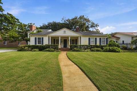 3123 W Oaklyn Avenue, home for sale in Tampa 33609