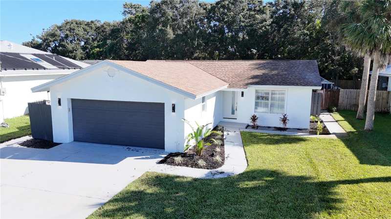 2 bedroom Single Family Residence at 2261 S Flagler Avenue, Morningside Sub, Flagler Beach — photo 1
