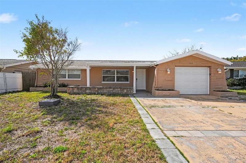3 bedroom Single Family Residence at 7214 Ingleside Drive, Embassy Hills, Port Richey — photo 1