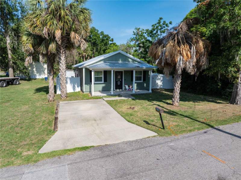 3 bedroom Single Family Residence at 14208 NW 136th Terrace, Alachua Lundys Add To SW, Alachua — photo 3