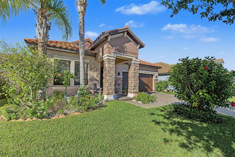 3 bedroom Single Family Residence at 13175 Green Violet Drive, Waterleaf Ph 5B, Riverview — photo 2