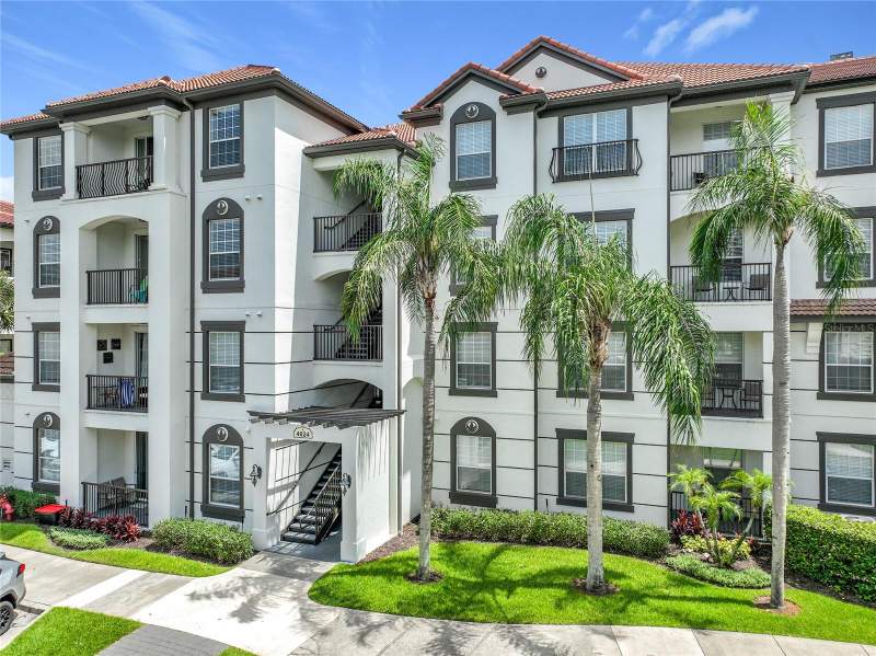 3 bedroom Condominium at 4024 Breakview Drive #20904, Vista Cay, Orlando — photo 2