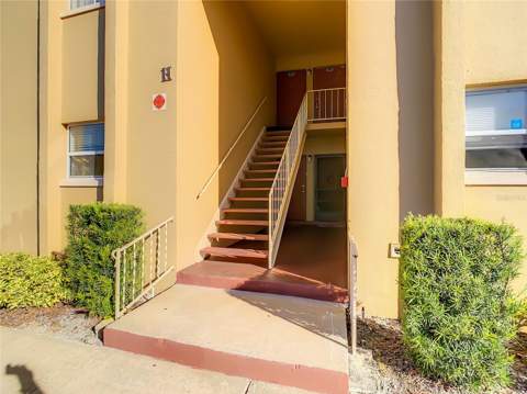 1000 Lake Of The Woods Boulevard #202H, Fern Park FL - photo 6 of 6