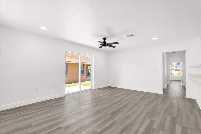 3 bedroom Single Family Residence at 1212 W 16th Street, Fla Land & Colonization Cos Add To South Sanford, Sanford — photo 4