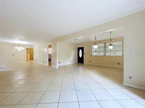 17932 Wendy Sue Avenue, Hudson FL - photo 11 of 98