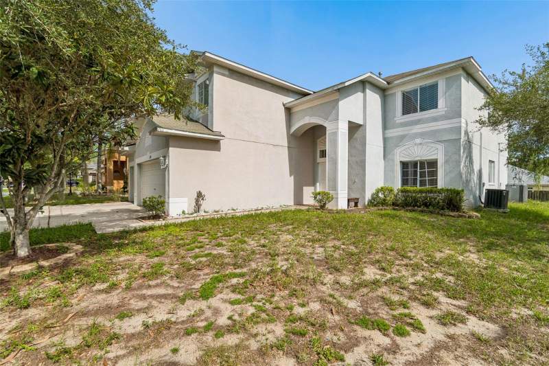 4 bedroom Single Family Residence at 3307 Pine Top Drive, Somerset Tr B, Valrico — photo 4