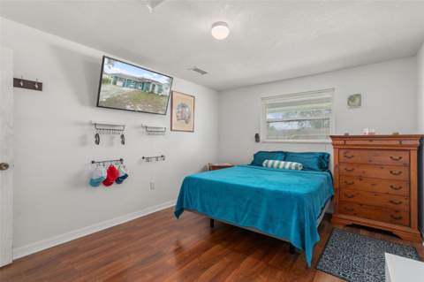 7906 Woodvine Circle, Tampa FL - photo 14 of 34
