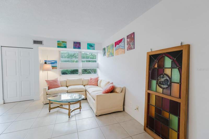 2 bedroom Condominium at 3315 58th Avenue #222, Wave The Condo, St Petersburg — photo 3