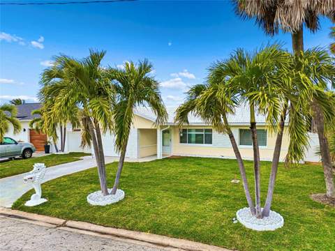 455 81st Avenue, St Pete Beach FL - photo 8 of 48