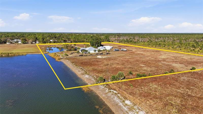 4 bedroom Single Family Residence at 29527 Leah Road, Punta Gorda, Punta Gorda — photo 4