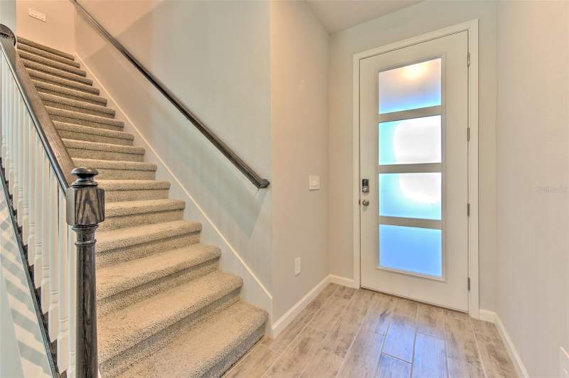 3 bedroom Townhouse at 1133 Creek Valley Court, Bloomingdale Townes, Brandon — photo 3