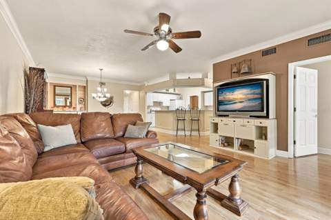 10538 NW 28th Lane, Gainesville FL - photo 13 of 43