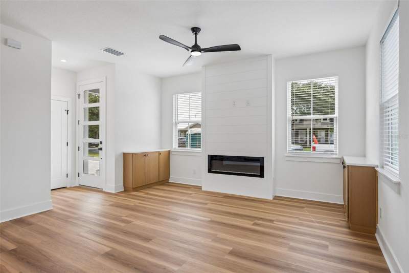 3 bedroom Townhouse at 2119 W Lucerne Terrace, Muriel Terrace, Orlando — photo 5