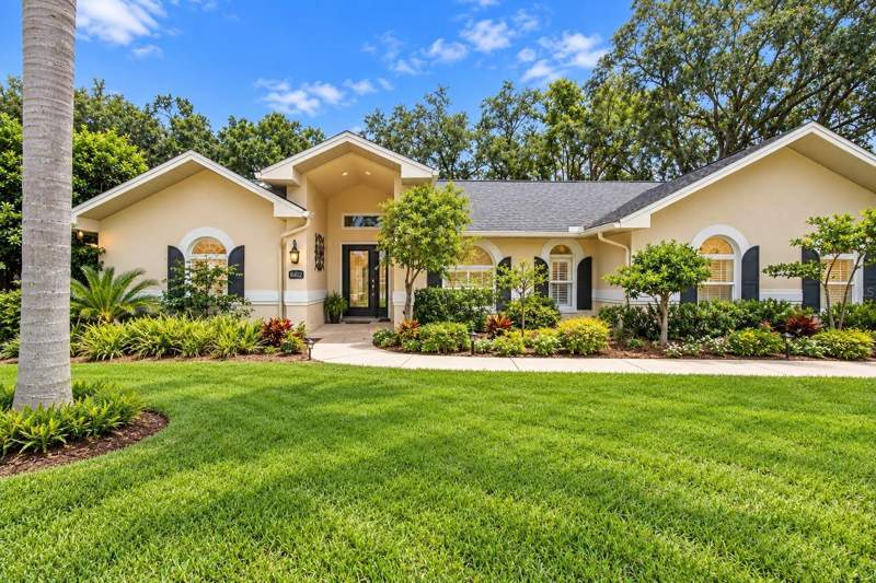 4 bedroom Single Family Residence at 2202 Glen Mist Drive, Eastwood Glenn, Valrico — photo 2