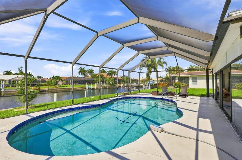 2 bedroom Single Family Residence at 425 Belvedere Court, Punta Gorda Isles Sec 05, Punta Gorda — photo 5