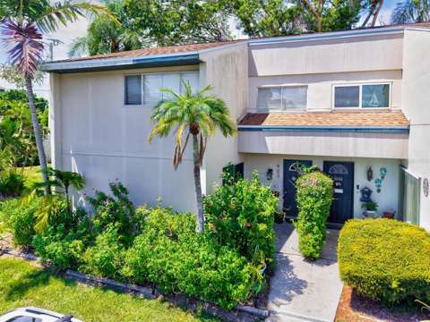 903 Byron Lane, starter home for sale in Sarasota