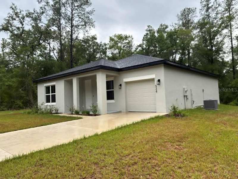 4 bedroom Single Family Residence at 524 E Avondale Drive, Citrus Spgs Unit 19, Dunnellon — photo 1