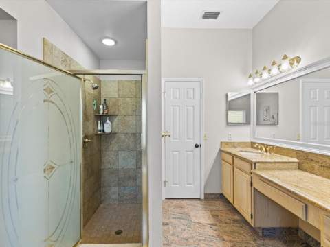 5416 Windbrush Drive, Tampa FL - photo 22 of 63