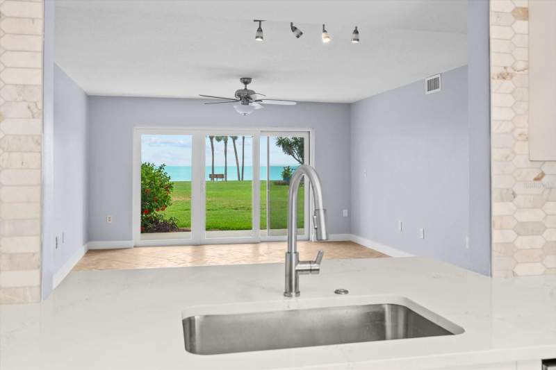 1 bedroom Condominium at 7530 Sunshine Skyway Lane #T30, Seapointe Terrace Condo, St Petersburg — photo 4