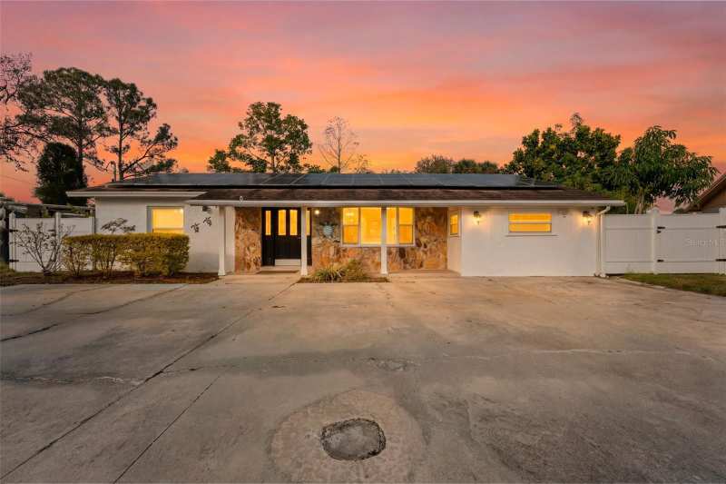 3 bedroom Single Family Residence at 5017 Stolls Avenue, Bay Crest Park Unit 01, Tampa — photo 1