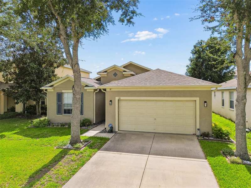 3 bedroom Single Family Residence at 211 Fairmont Drive, Villages At Avalon Ph 1, Spring Hill — photo 1