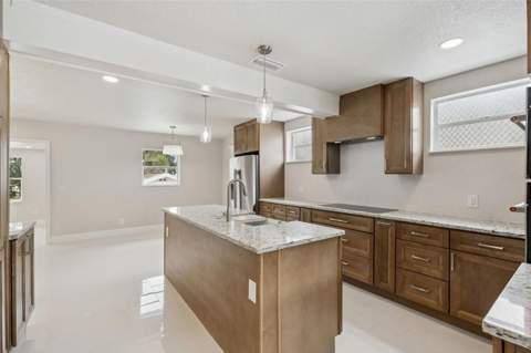 2316 N Griffin Drive, Leesburg FL - photo 10 of 62