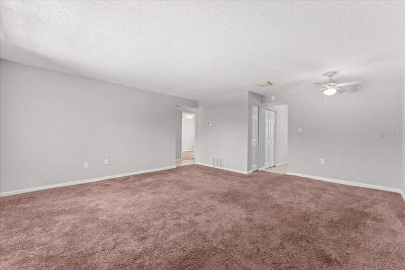 2 bedroom Condominium at 12407 Oak Cedar Place #202, Renaissance Villas Condo, Tampa — photo 2