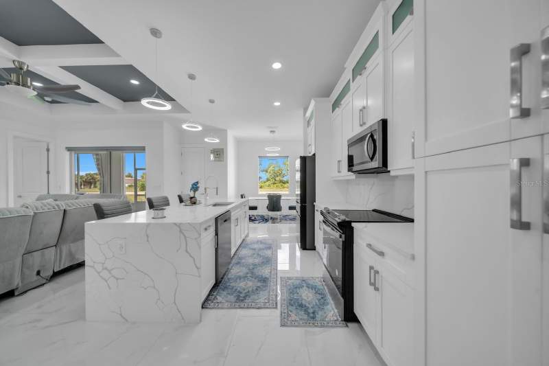 3 bedroom Single Family Residence at 1106 Floyd Avenue, Lehigh Acres, Lehigh Acres — photo 5