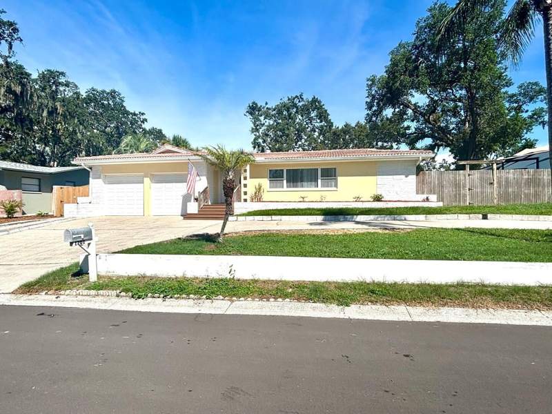 4 bedroom Single Family Residence at 1201 Kapok Kove Circle, Kapok Forest, Clearwater — photo 3