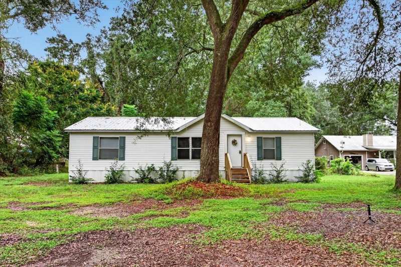 3 bedroom Manufactured Home at 7030 NW 167th Place, Trenton, Trenton — photo 1