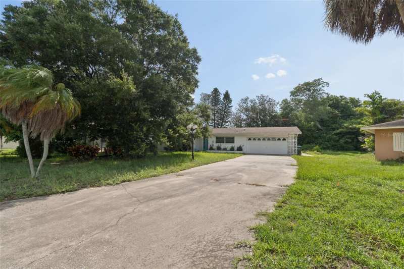 3 bedroom Single Family Residence at 11435 Oval Drive, Indian Rocks Highlands, Largo — photo 1