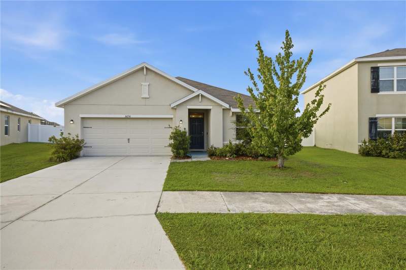 3 bedroom Single Family Residence at 36250 JENNY LYNNE DRIVE, ZEPHYR RIDGE, ZEPHYRHILLS — photo 2