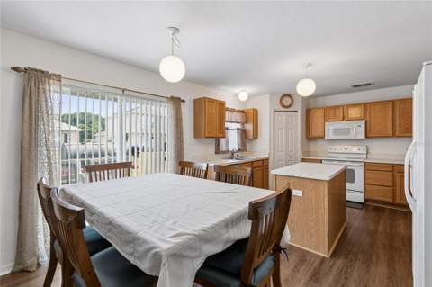 2789 Woodland Creek Loop, Kissimmee FL - photo 10 of 25