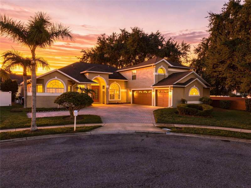 5 bedroom Single Family Residence at 10008 Canopy Tree Court, Emerald Forest Unit 2, Orlando — photo 2