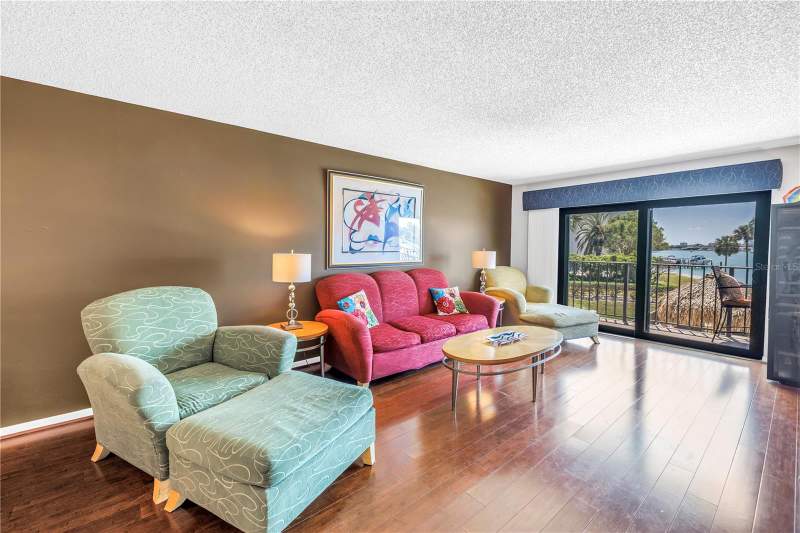 2 bedroom Condominium at 650 Island Way #204, 650 Island Way Condo, Clearwater Beach — photo 5