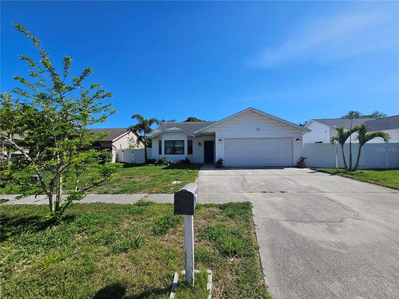4 bedroom Single Family Residence at 1885 Feather Tree Circle, Feather Tree, Clearwater — photo 2