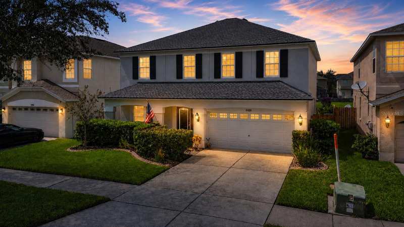 4 bedroom Single Family Residence at 11428 Blue Lilac Avenue, Watson Glen Ph 1, Riverview — photo 1