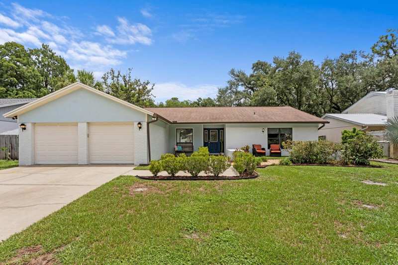 4 bedroom Single Family Residence at 12803 Rain Forest Street, Raintree Terrace Sub W, Temple Terrace — photo 1