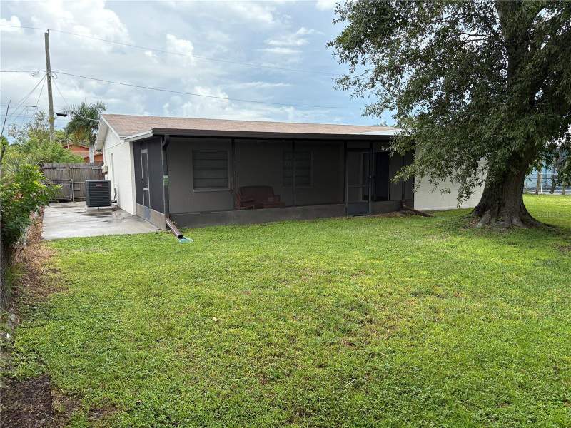 3 bedroom Single Family Residence at 6418 W Paris Street, George Road Estates Unit 7, Tampa — photo 5