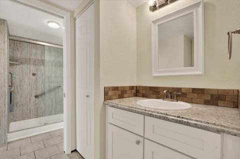 6410 92nd Place #1401, Pinellas Park FL - photo 19 of 31