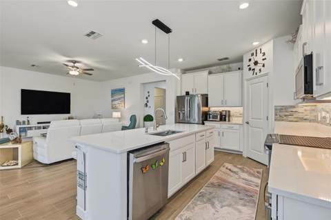 31687 Parkland Bay Way, San Antonio FL - photo 21 of 80