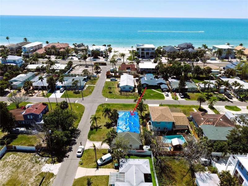 Lone Palm Beach