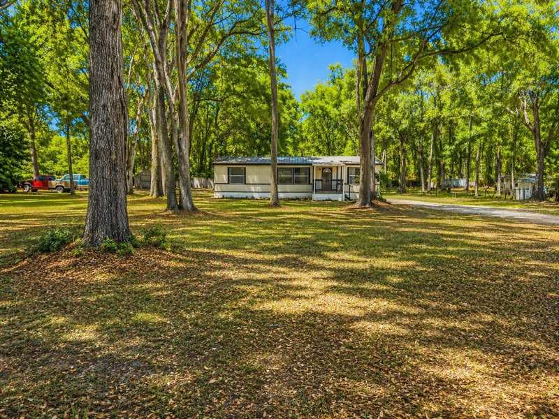 3 bedroom Manufactured Home at 2414 NW 121st Avenue, Seminole Woods, Gainesville — photo 1