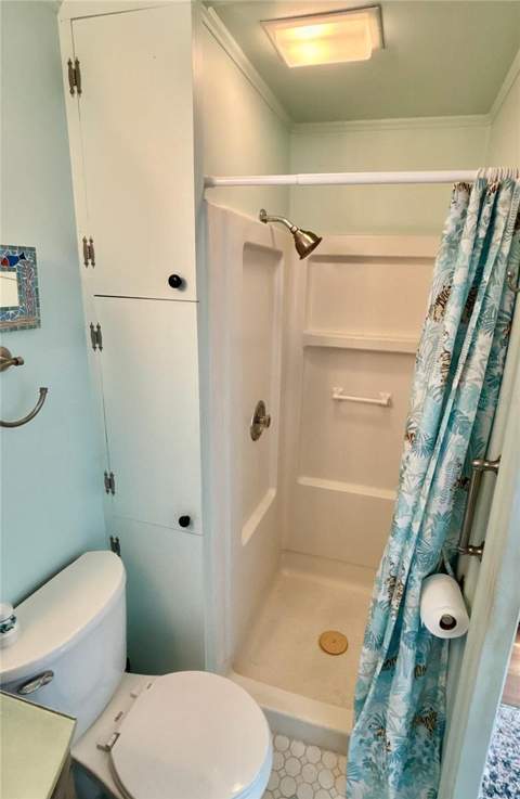 144 Americana Court #218, St Petersburg FL - photo 16 of 35