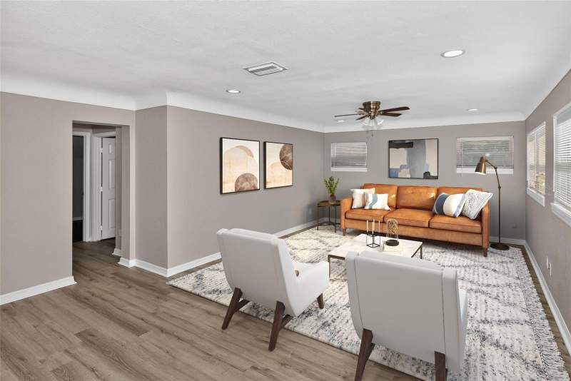 4 bedroom Single Family Residence at 5131 Aragon Way, Lakewood Estates Sec A, St Petersburg — photo 3